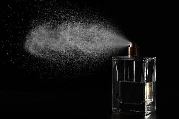 از شرکت برندینی عطر نخر اگر...