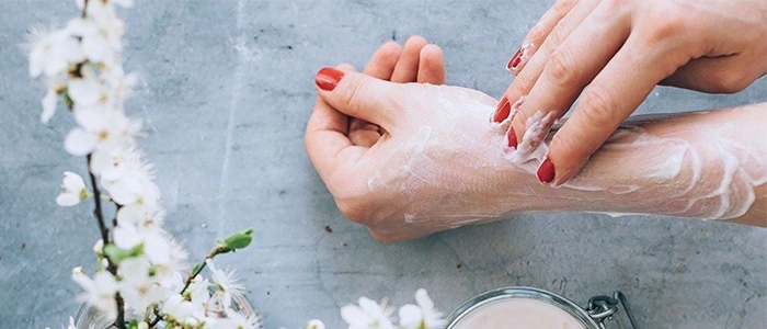 طرز استفاده صحیح از لوسیون بدن